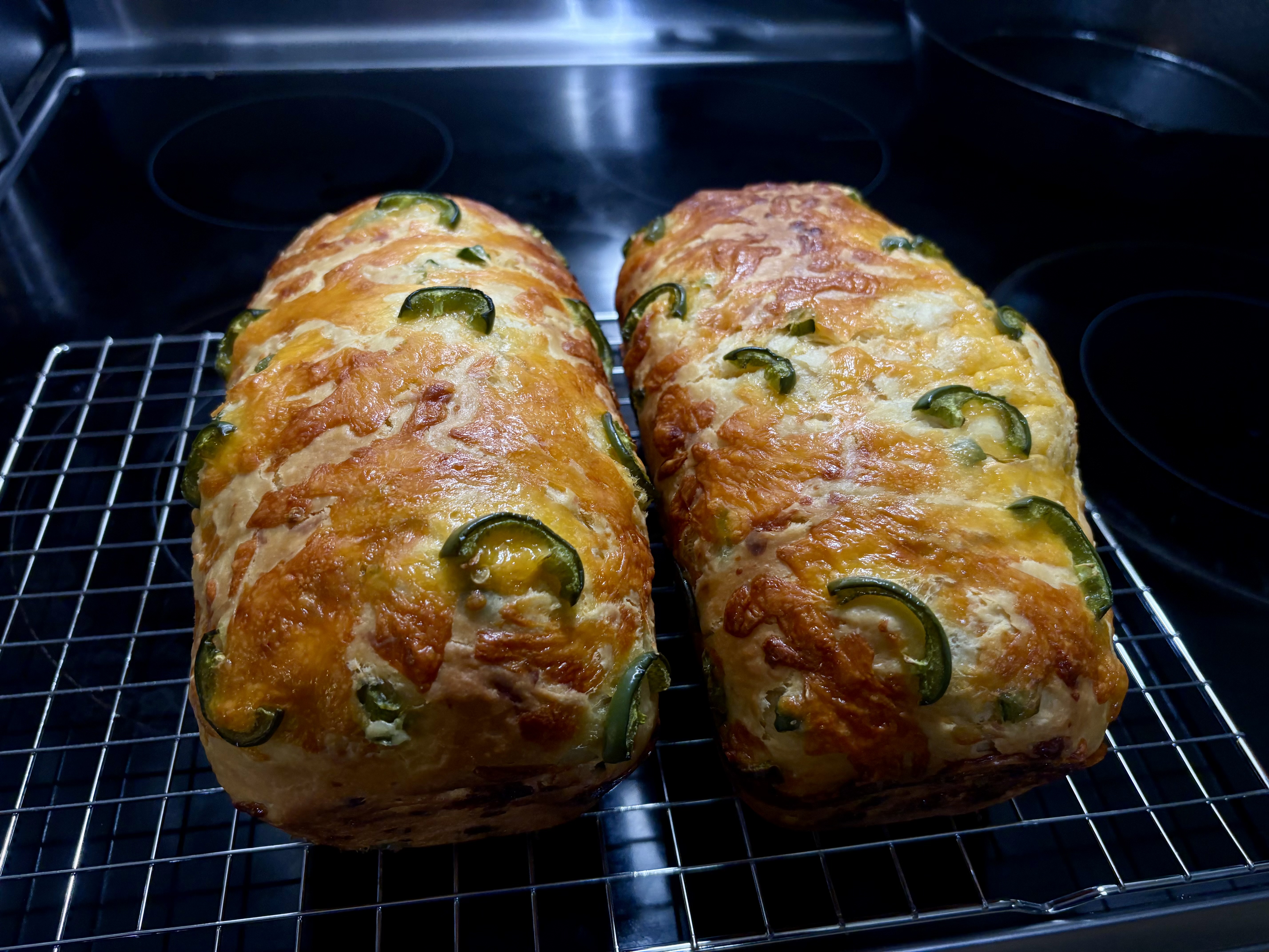 Jalapeño Cheddar Loaf 