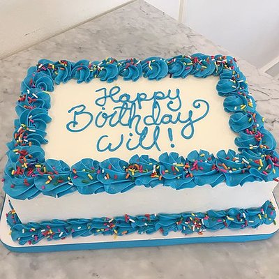 Basic 1/2 Sheet Cake (Serves 54)