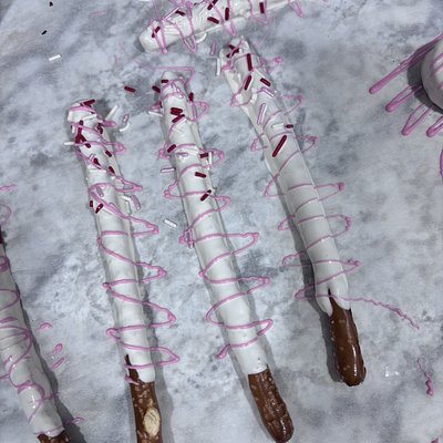 Chocolate Covered Pretzel Sticks 