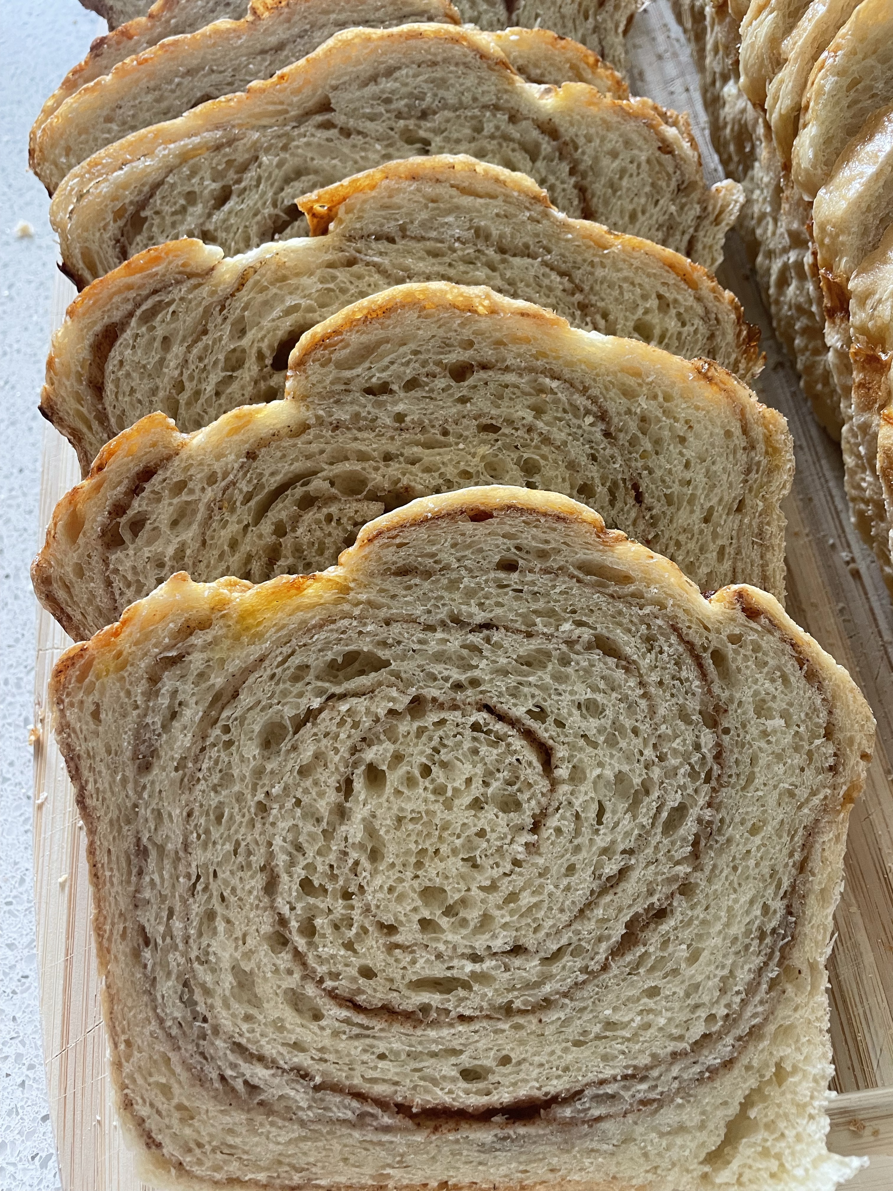 Sandwich Cinnamon Swirl 