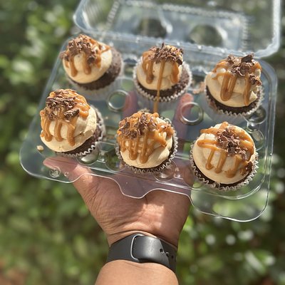 Dulce De Leche Cupcakes 