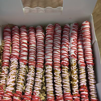 Dipped Pretzel Rods 
