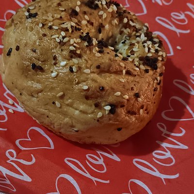 New York Style Bagel- Everything With Asiago 