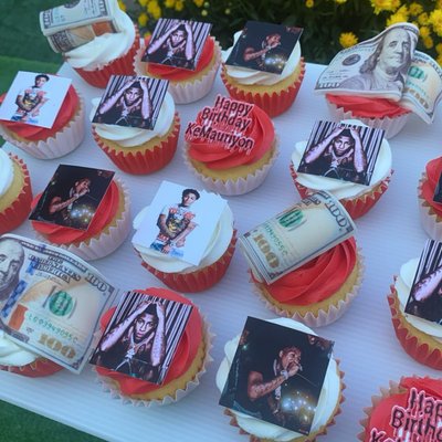 Custom Cupcakes 