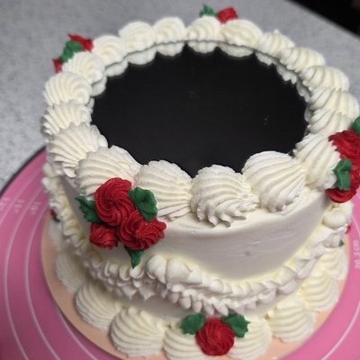 Floral Selfie Cake (6"2 Layer) 