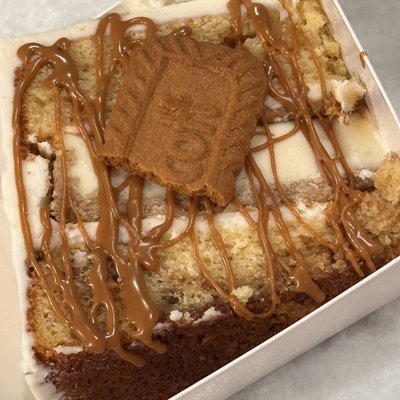 Biscoff Cookie Butter Cheesecake Cake