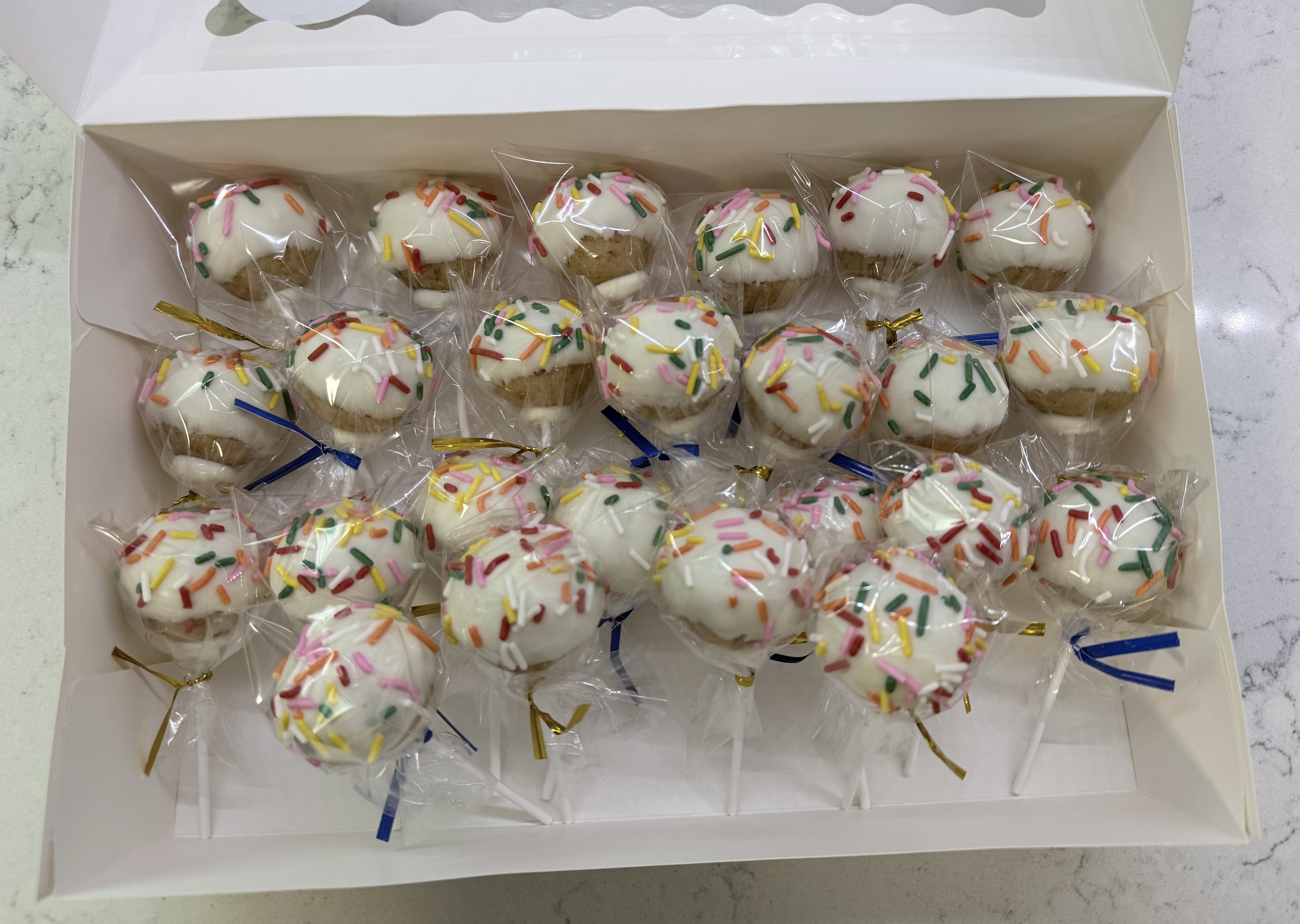 Cake Pops - 12