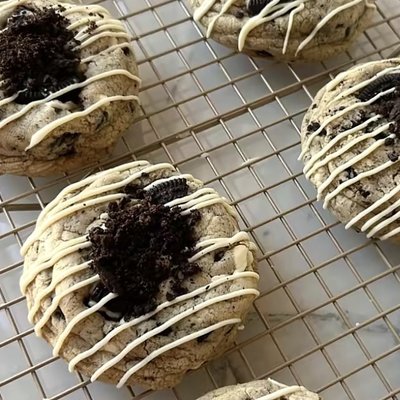 Cookies And Cream Cookies - Half Dozen