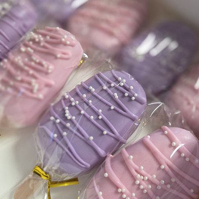 Cakesicles