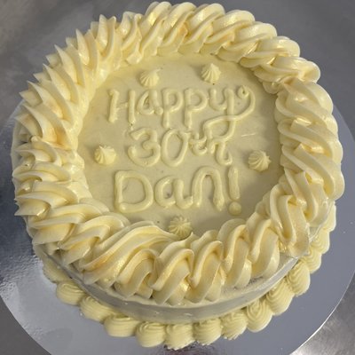 Custom Lemon Cake 