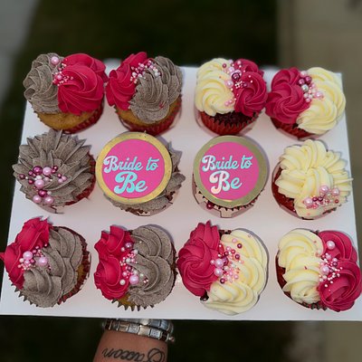36 Cupcakes 
