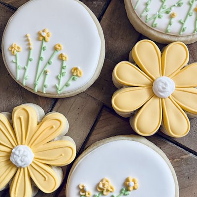 Custom Decorated Sugar Cookies “Sunshine Blooms” 2 Designs