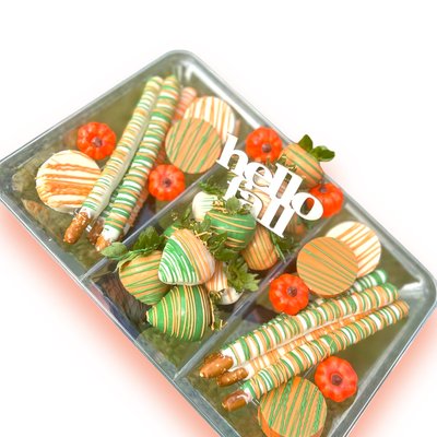 Chocolate Fruit & Treats Tray (DONT FORGET TO ADD YOUR CANDY TOPPINGS!🍫)