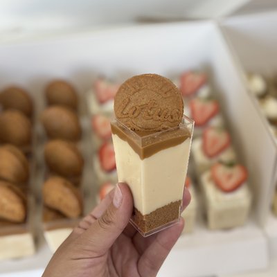 Lotus Cheesecake Cups 