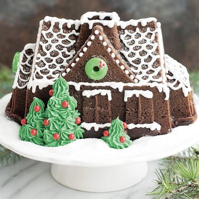 Gingerbread Bundt Cake Decorating Kit 
