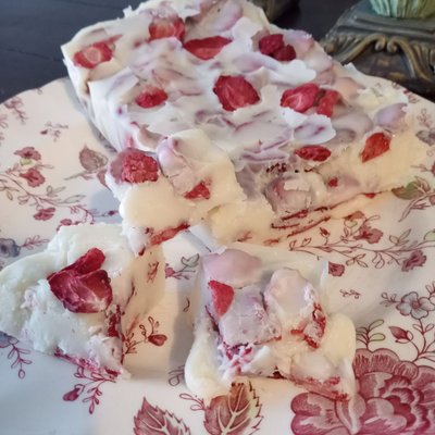 Strawberry Cream Fudge