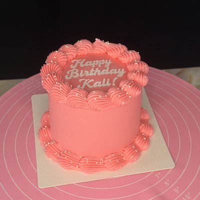 Round 4in Cake 