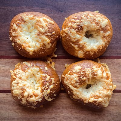 4 Pack - Asiago Cheese Bagels