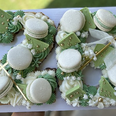 Small Number Cookie Cake