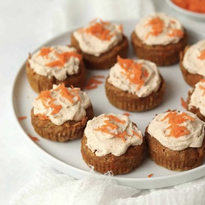 Summer Dog Carrot Cake Micro Loaves 
