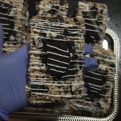 Cookies n Cream Rice Krispie🖤