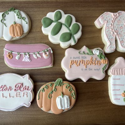 Custom Sugar Cookies- iced & decorated (1 dozen)