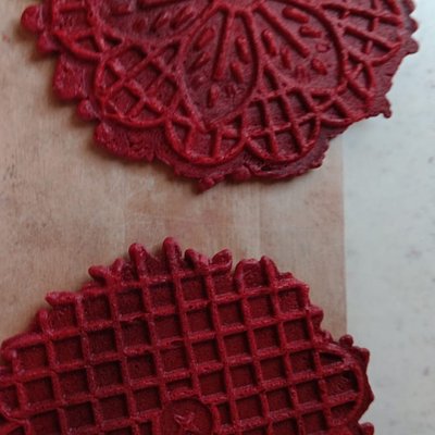 Galletas Pizzelle Red Velvet 