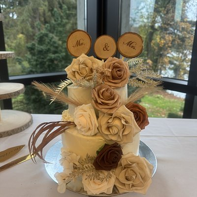 Two Tier Cakes 