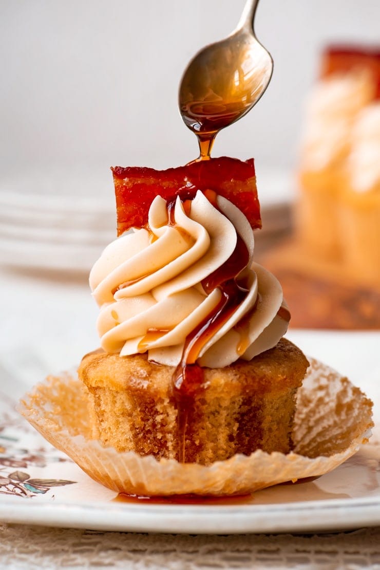 Maple Bacon Cupcakes