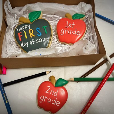 2 Cookie Teacher Gift Set