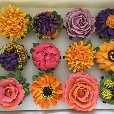 Floral Cupcakes