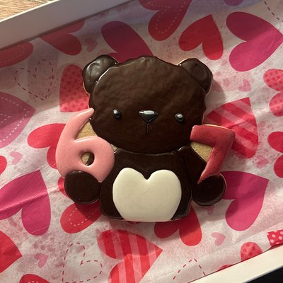 6-7 Valentine Bear Single 