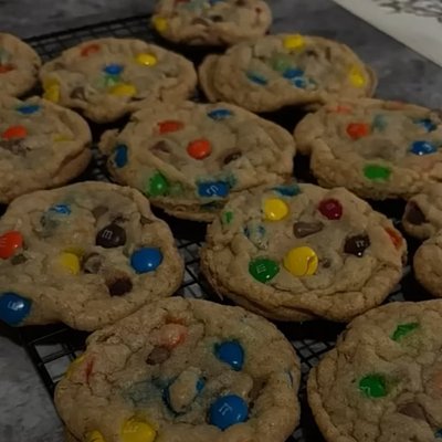 Dozen M&M Cookies 🍪 