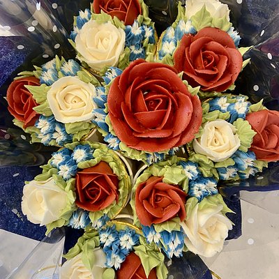 7 Cupcake Bouquet