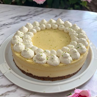 The B.E.Z.T. Key Lime Cheesecake - 9" Round