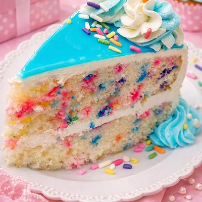 Full-Bodied Funfetti Cake