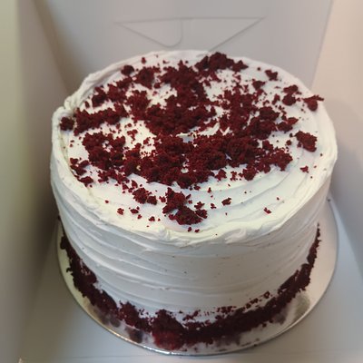  8inch 2 Layer Red Velvet Cake
