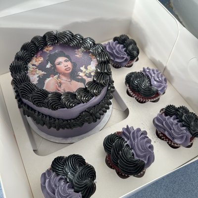 Bento Box (5 Cupcakes)