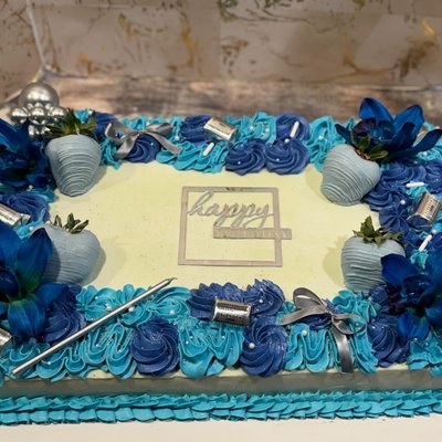 Double Layer Half Sheet Cake 