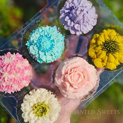 Floral Cupcakes