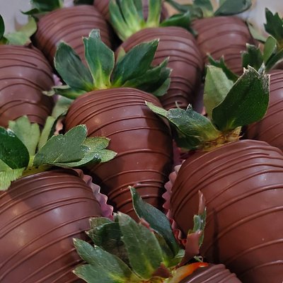 Basic Dipped Strawberries 