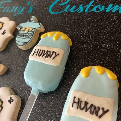 Cakesicles (Starts @$30/dz)