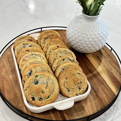 Cookies • Chocolate Chip or M&M