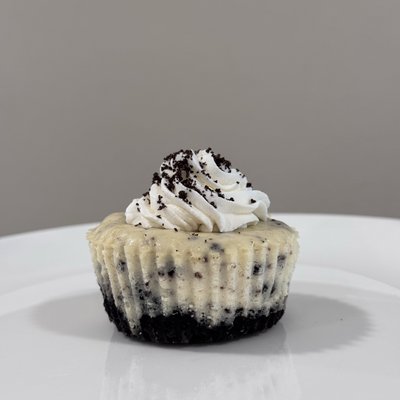 Cookies & Cream Cheesecake Bites