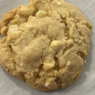 White Chocolate Macadamia Nut Cookies
