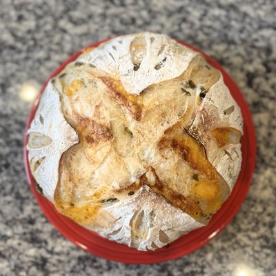 Jalapeño Cheddar Sourdough 