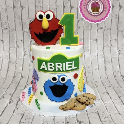 Extra tall Sesame street cake 