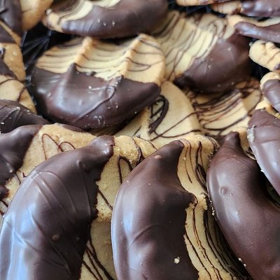 Butter Cookies Dipped In Chocolate 1 Dozen