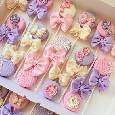  Loli-Pop Cake Pop (Flat Cake Pop ☺️)- 1 Doz