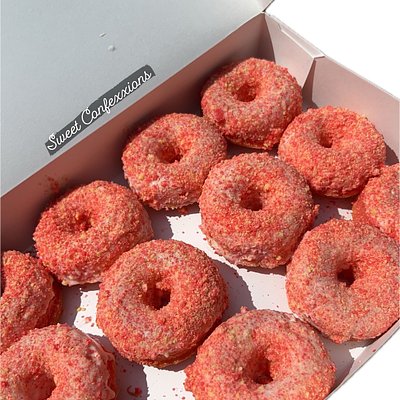 Strawberry Shortcake Donuts 